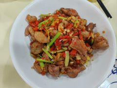 -笨罗卜浏阳菜馆(太平街店)