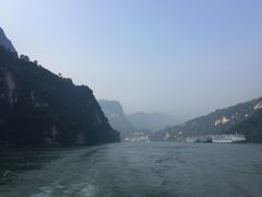 -三峡人家风景区胡金滩停车场
