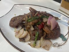 -老鄞江清水龙虾•赵赵家(江北店)
