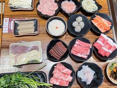 -吴氏老牌坊云南鱼豆花火锅店(通江街店)