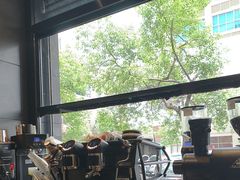 -达不溜意复合式咖啡店(市政广场店)