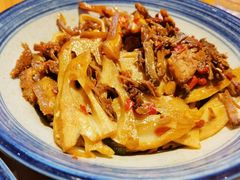 全频道拌粉-万方圆拌粉瓦罐汤(滕王阁旗舰店)