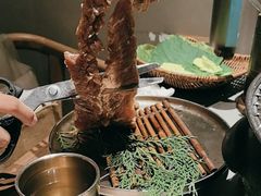 -草家酱蟹炭火烤肉店(珲春南路一店)