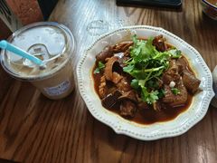 -CowCow其其·牛杂咖啡公司(六运店)