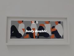 -胶囊画廊