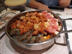 -黄记煌三汁焖锅(新佳丽江汉路店)