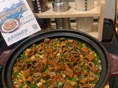 -品海楼·大连海胆锅贴馆(东港店)