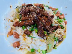 -阿阳牛腩腌面店