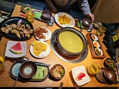 -一朵菌·野生菌探索家火锅(南亚店)