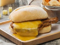 猪排包-沁芳园(沙湾总店)