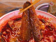 -杨婆鱼粉(骆仙路店)