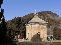 -四门塔风景区