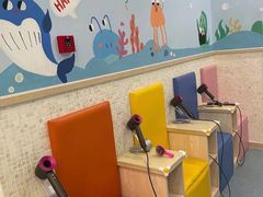 -戊辰亲子游泳俱乐部