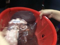 -标记美食新鲜猪杂(兴南大道店)