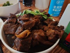 -清真吴记门钉肉饼·喜多利