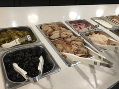 有机沙拉吧-So Lounge索兰至餐厅(蓝色港湾店)