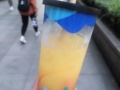 -星巴克(西藏路店)