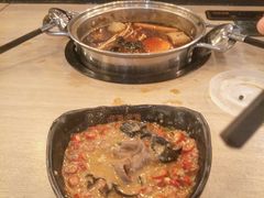 -呷哺呷哺(新世界百货望京店)