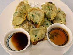 生煎馄饨-小实惠嘉(威海路店)