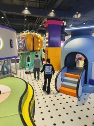 -莫比悠悠家庭乐园(星悦广场店)