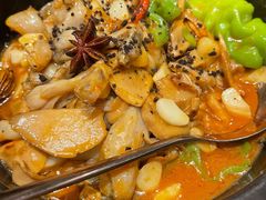 黑松露牛肝菌焖牛蛙-云海肴·汽锅鸡·云南菜(广安门天虹店)