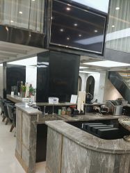 -苏奇发型·烫发染发