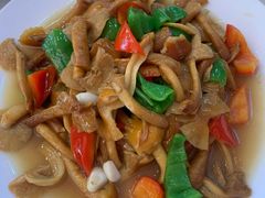 -乡土特色.冷锅鱼.牦牛肉汤锅