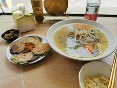 -面道赞宁海海鲜面(迎凤街店)