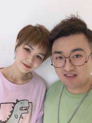 -妃格美发沙龙·烫发·染发