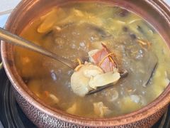 -菌海森林·非遗野生菌火锅(西山区滇池路摩根道店)