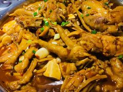 鸡翅煲-胖哥俩肉蟹煲(杭州大厦中央广场店)
