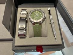 -亨吉利世界名表中心(砂之船奥莱店)