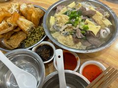 -福屿鲜捞小吃·捞化(福屿总店)