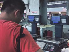 -四川小胡子海鲜(丁村万人海鲜广场店)