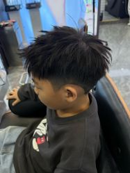 -藤野造型烫染·漂发