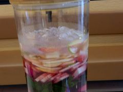 -山城外·非遗酸菜鱼(新都汇融店)