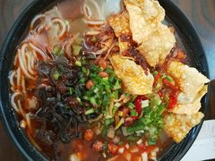 -柳大厨螺蛳粉(人民路总店)