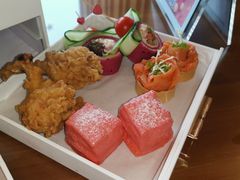 -广州中心皇冠假日酒店·汇点大堂吧