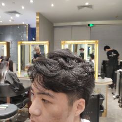 -Kraemer Paris苏豪路易士·嘉玛发廊