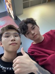 -藤野造型专业烫染接发