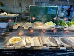 自助取餐区-渔民船说·北塘海鲜·天津菜·海肠捞饭(北塘古镇店)