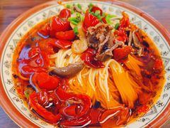 -八一路好吃街(雨田商务大厦店)