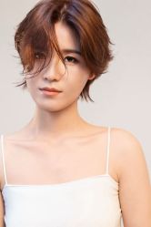 -首脑美发沙龙