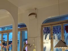 -春树下·树屋花房西餐厅(罍街AS1980店)