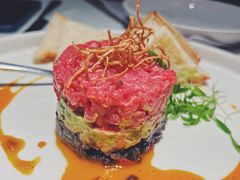 牛肉塔塔配牛油果黑橄榄酱-Solo(衡山路店)