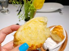 自制蒜蓉面包-Oyster Talks 四度蚝法餐厅