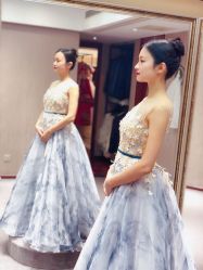 点击看大图 -拉瑞娜LaReine婚纱礼服高级定制