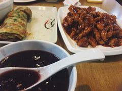 葱饼卷牛肉-台北楚楚园馅饼粥(虹桥南丰城店)