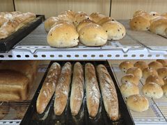 -秀云俄罗斯列巴屋(军星小区店)