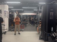-乐刻运动健身(青山印象城店)